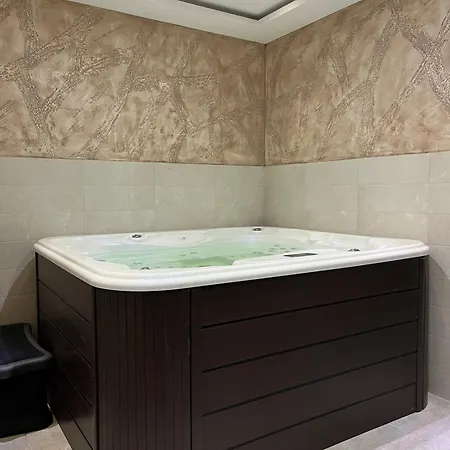 & Wellness, Sun & Snow * ズラティボール